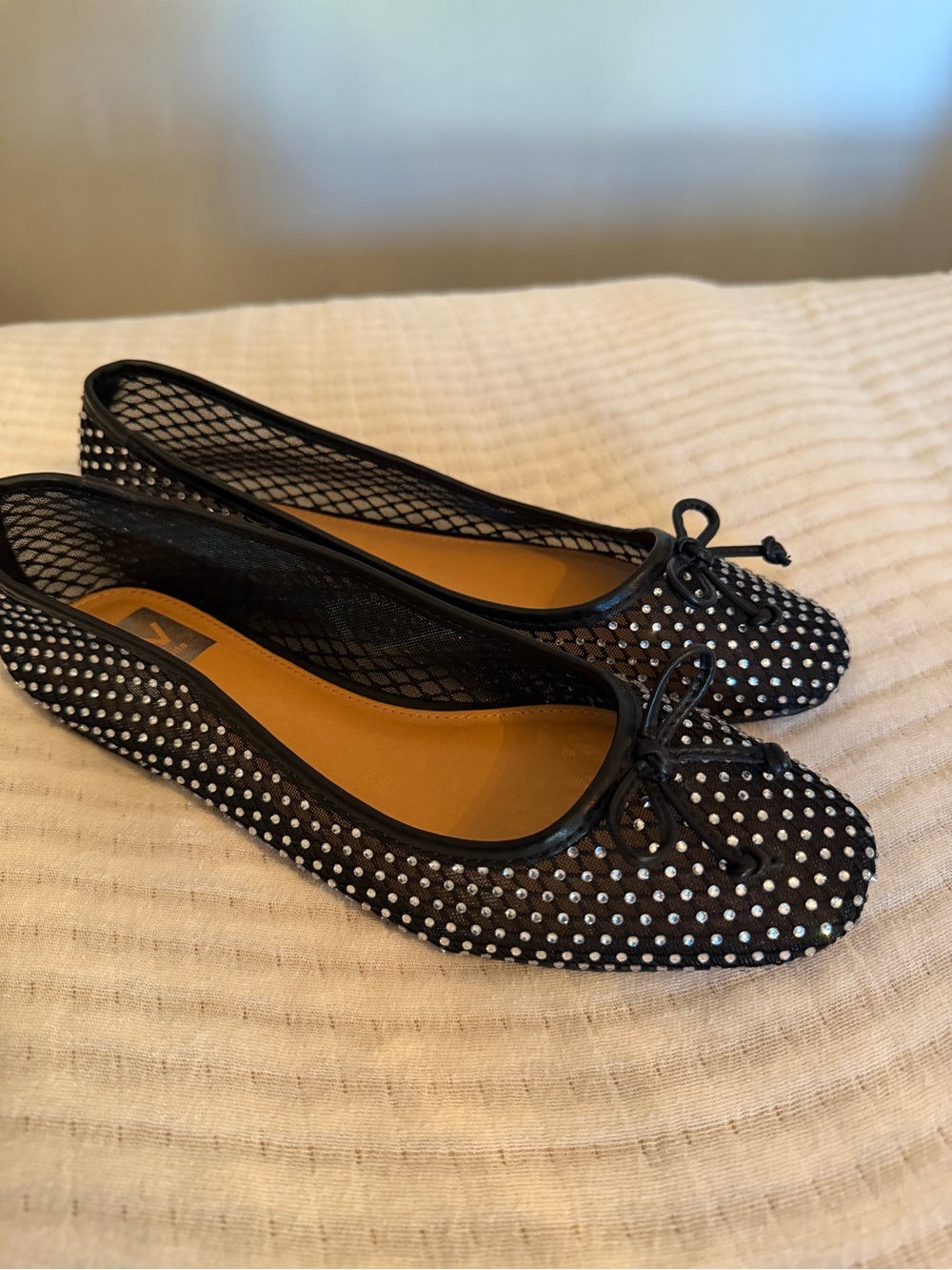 WMNS 7.5 DV by Dolce Vita Black Studded Ballet Flats with Bow Trim